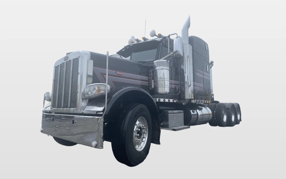 2015 Peterbilt 389