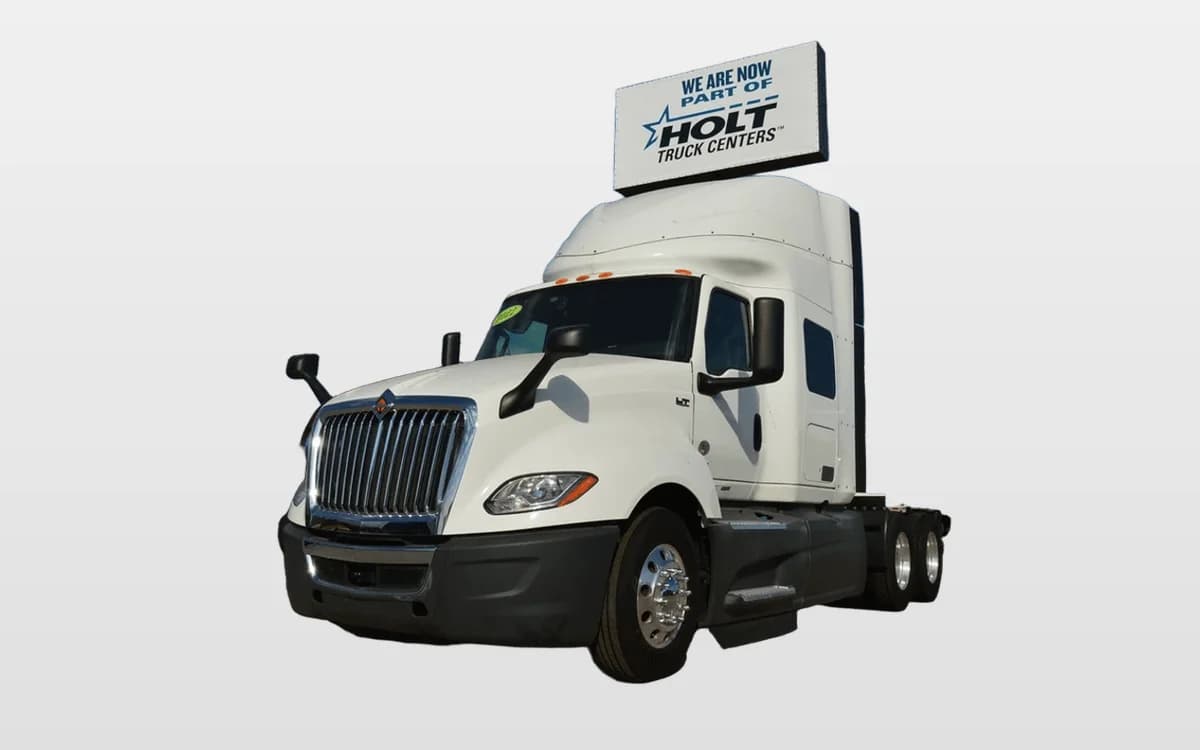 2022 International LT