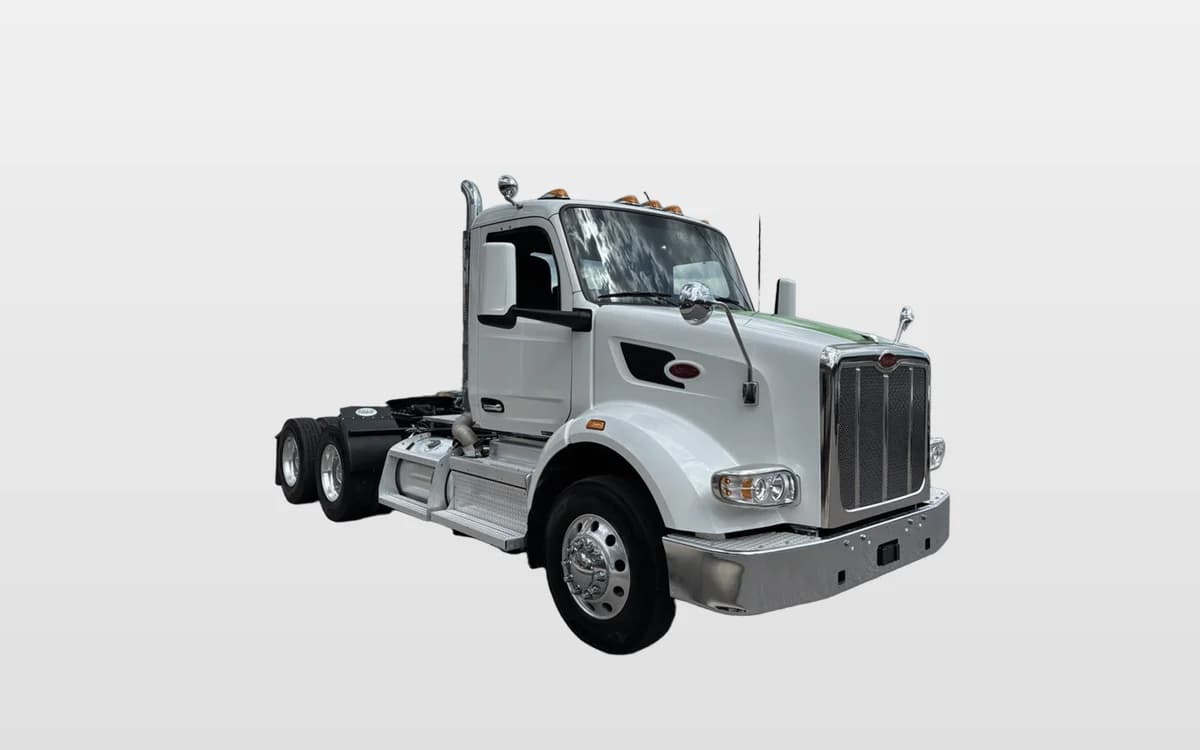2025 Peterbilt 567