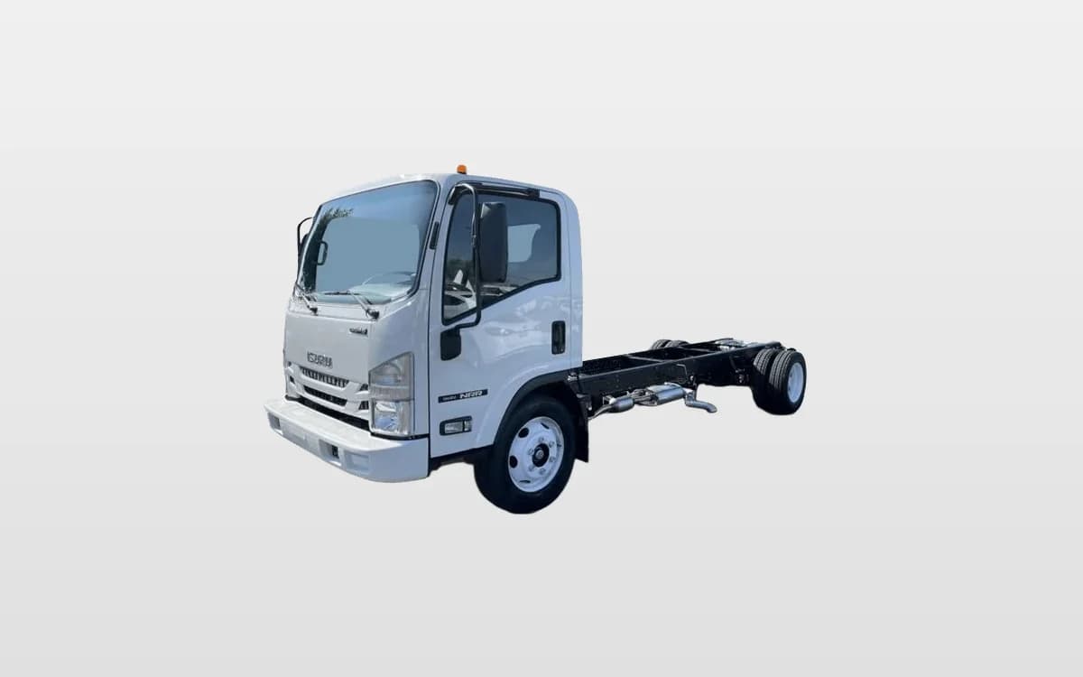 2025 Isuzu NRR
