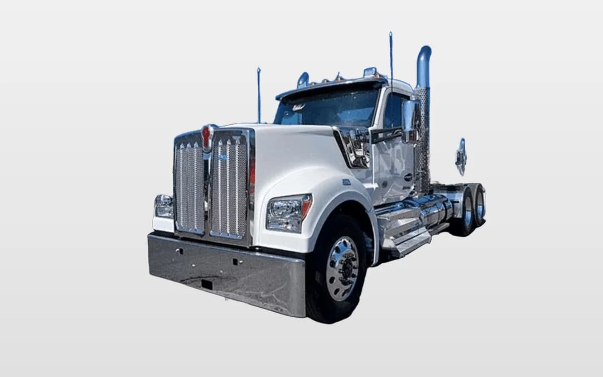2025 Kenworth W990