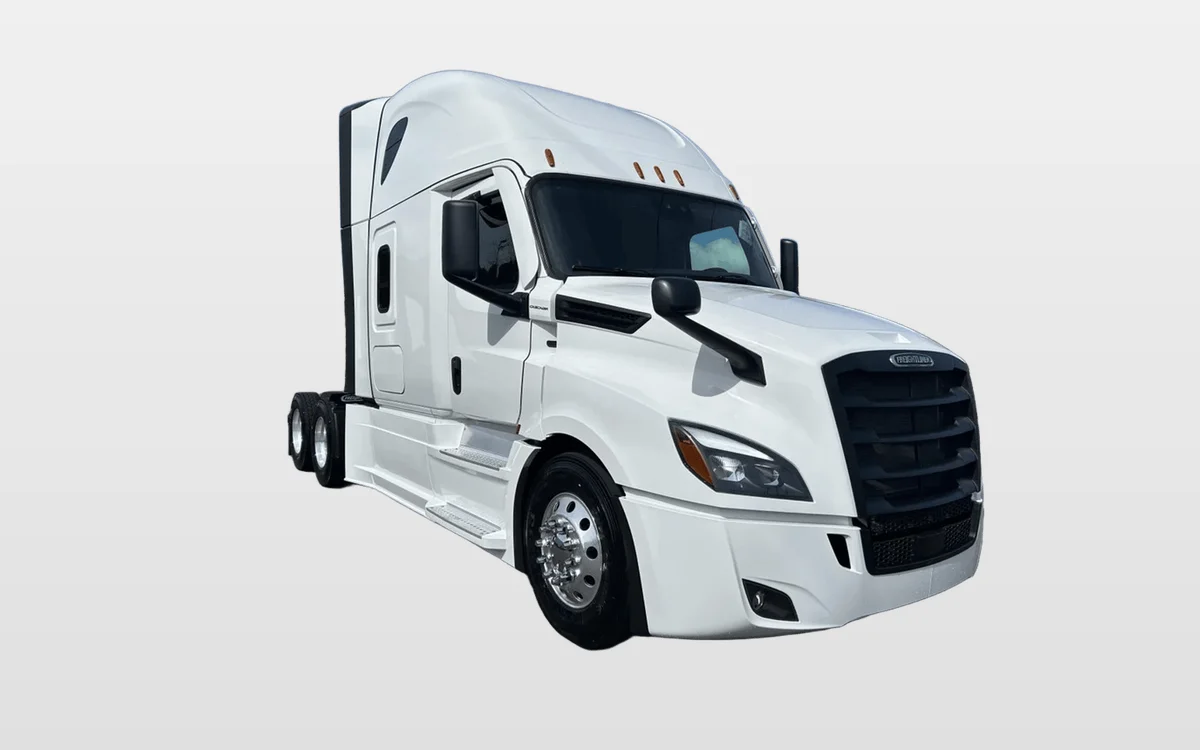 2027 Freightliner Cascadia in Pacific, WA