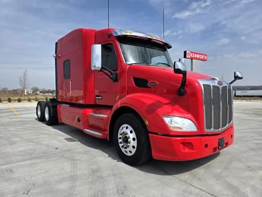 2021 Peterbilt 579