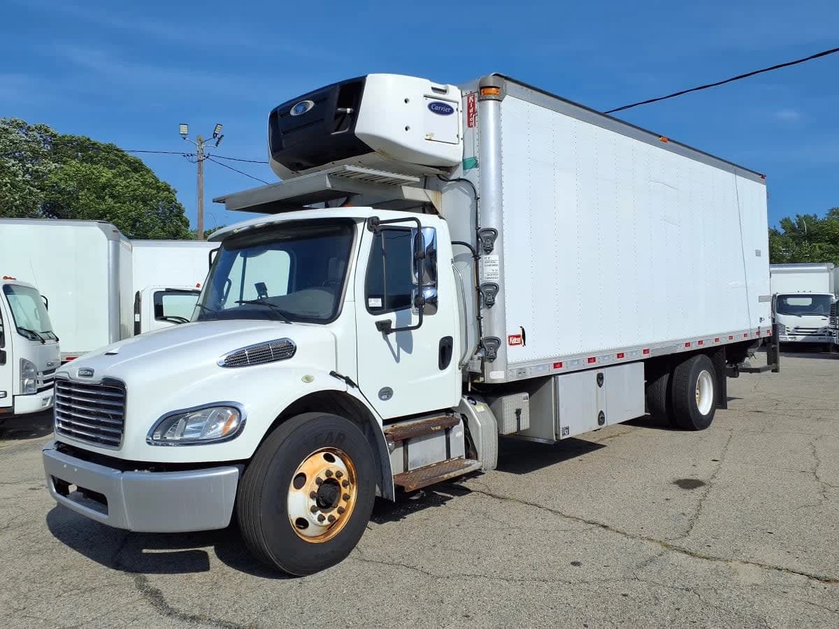 2017 Freightliner M2 106