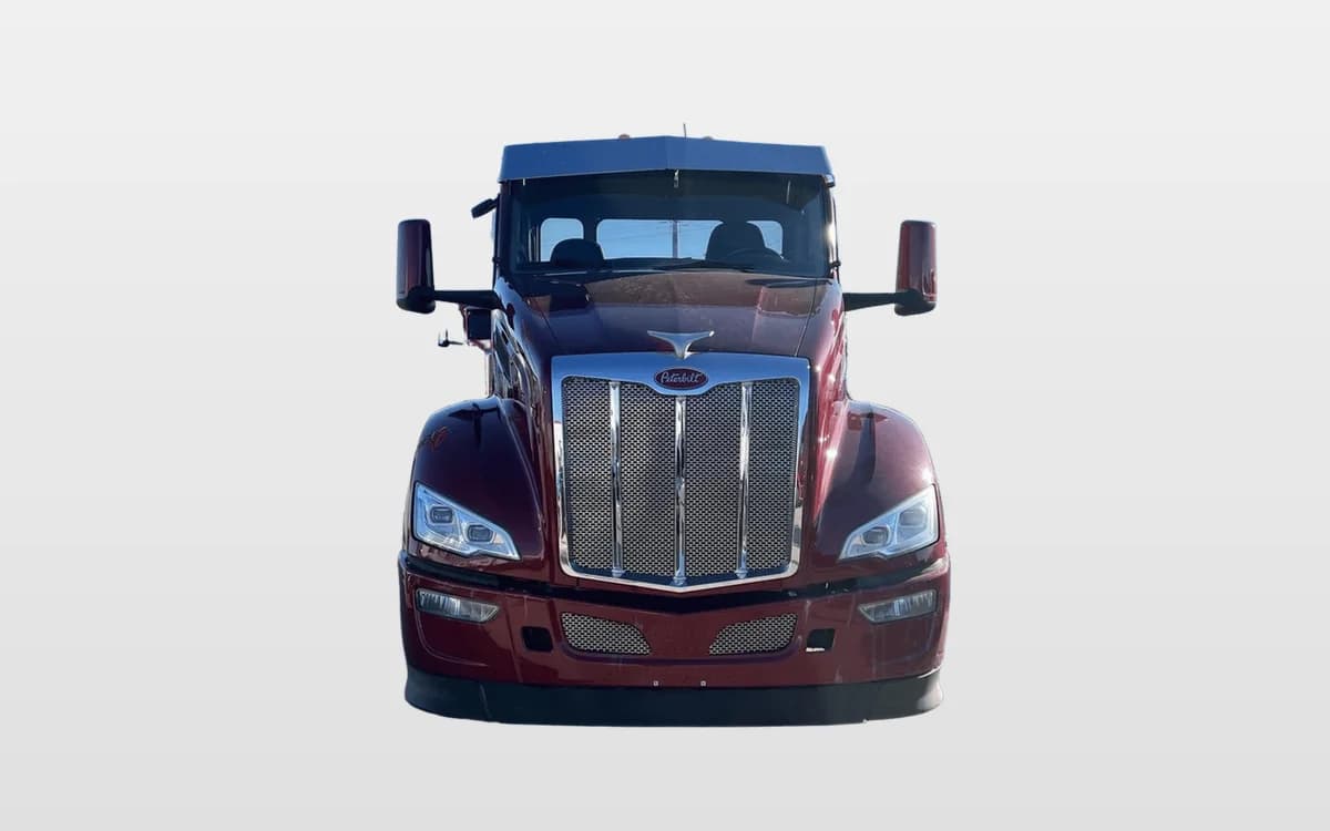2022 Peterbilt 579