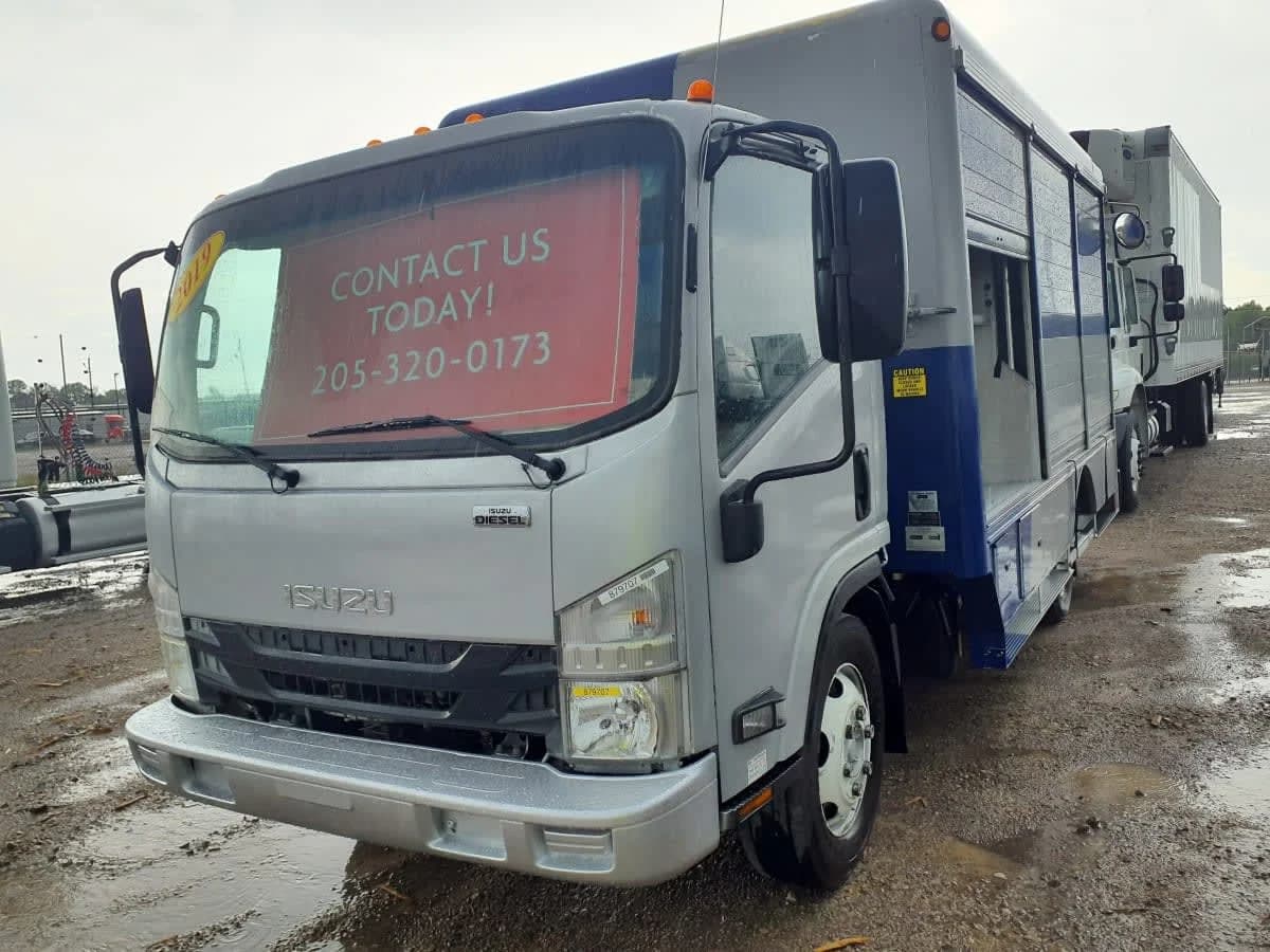 2019 Isuzu NRR
