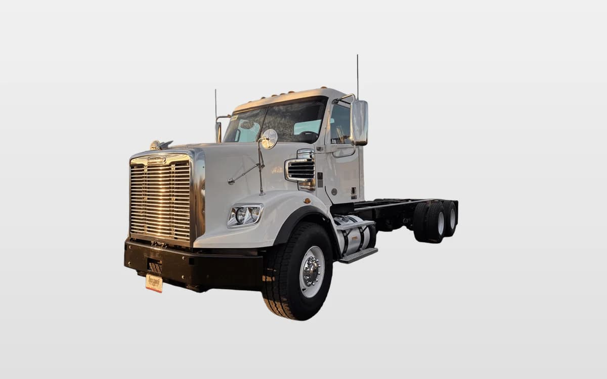 2014 Freightliner 122SD