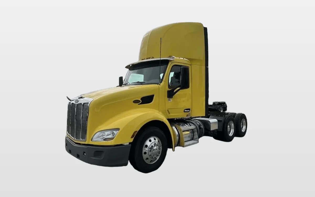 2021 PETERBILT 579