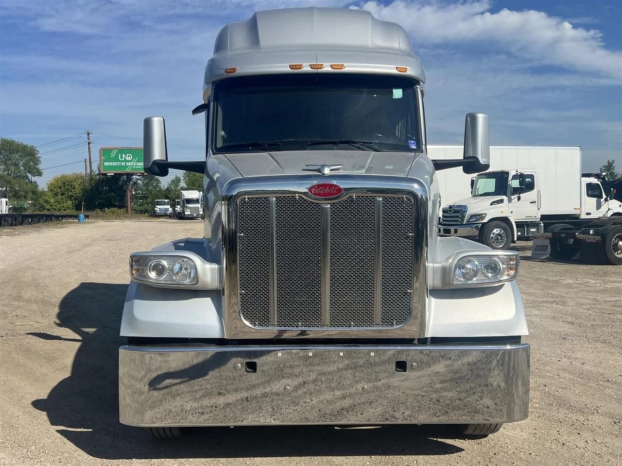 2024 Peterbilt 567