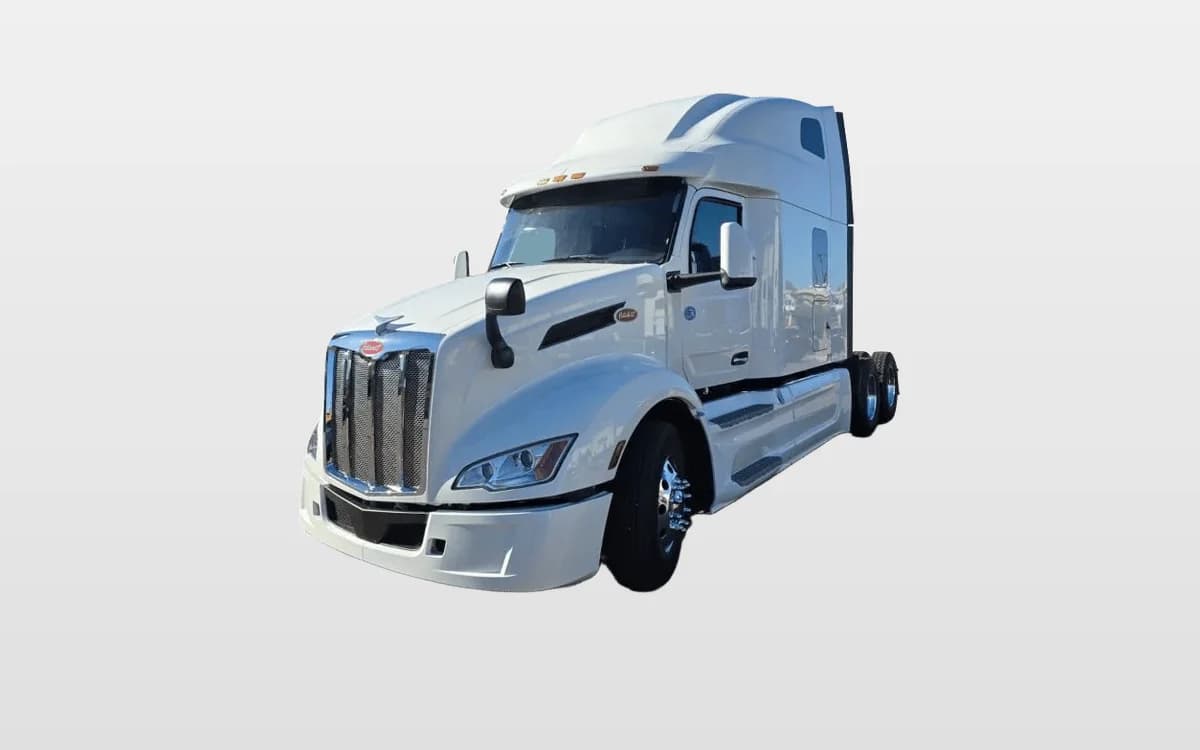 2023 Peterbilt 579