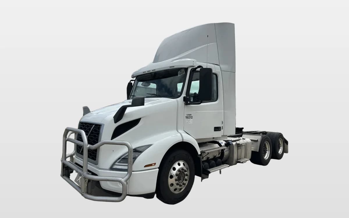 2019 Volvo VNR 660