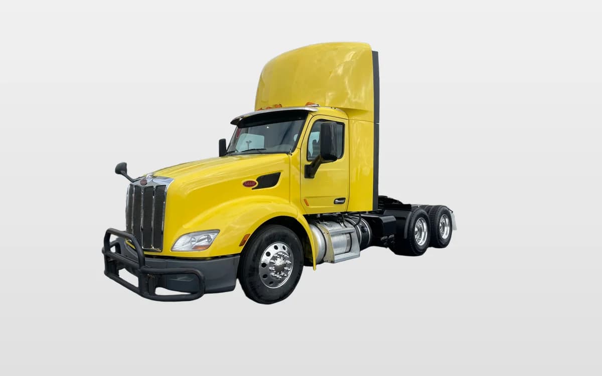 2021 PETERBILT 579