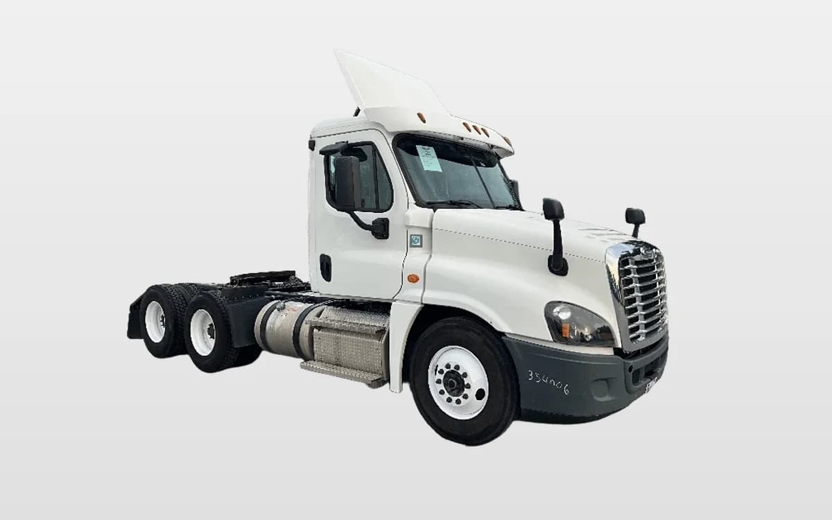 2020 Freightliner Cascadia in Indianapolis, IN