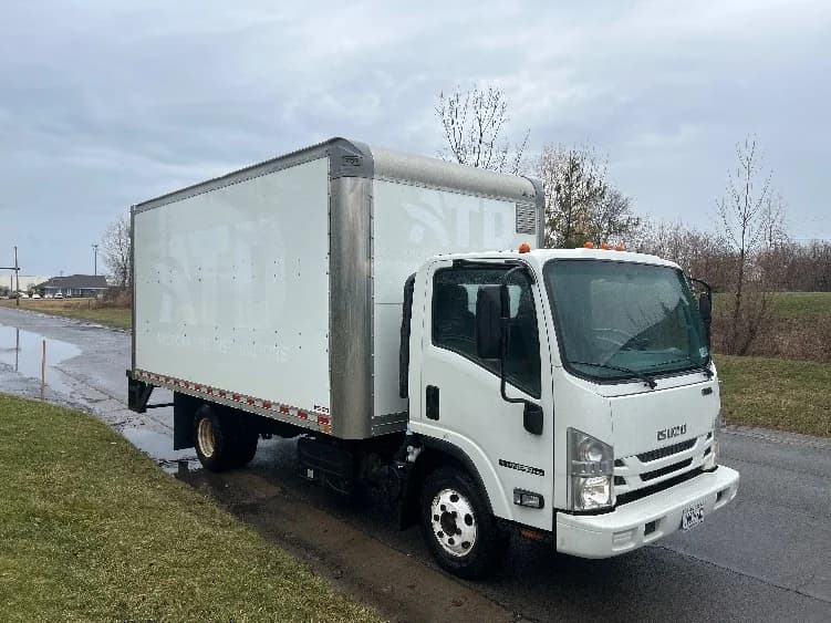 2021 Isuzu NPR