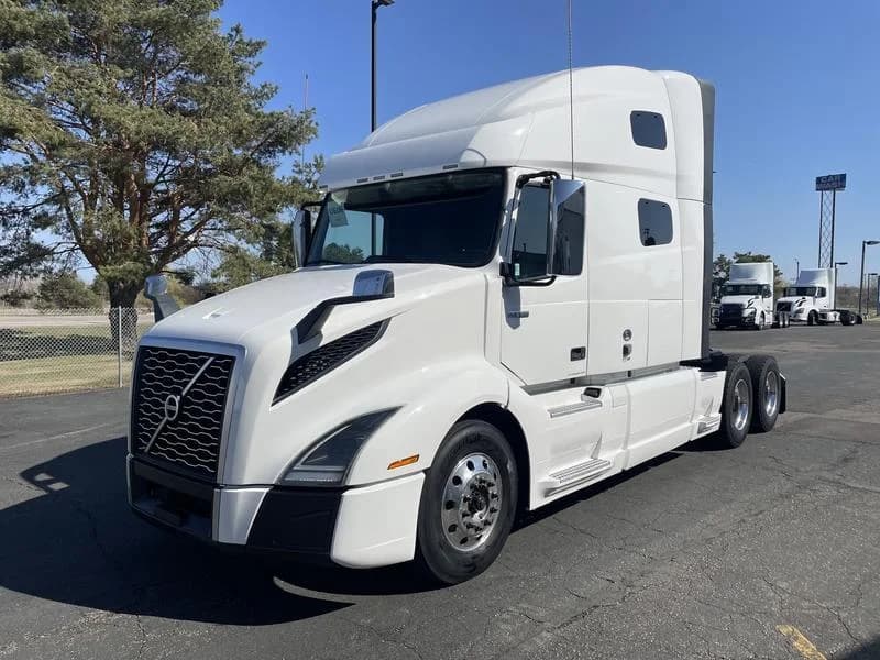 2020 Volvo VNL 760