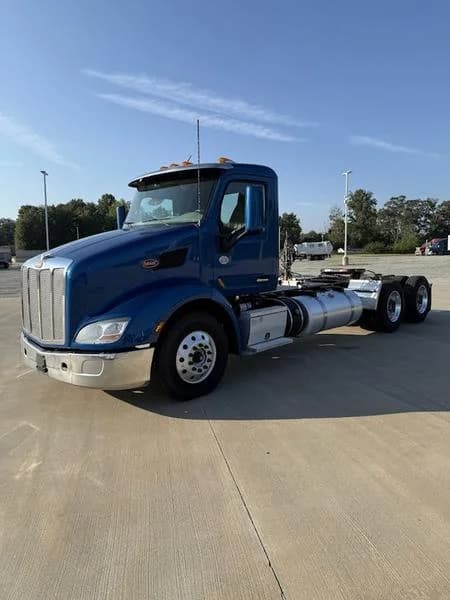 2020 Peterbilt 579