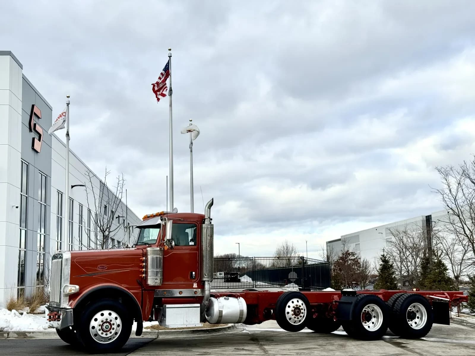 2015 Peterbilt 389