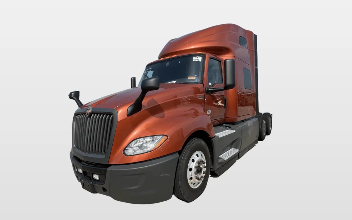 2022 International LT