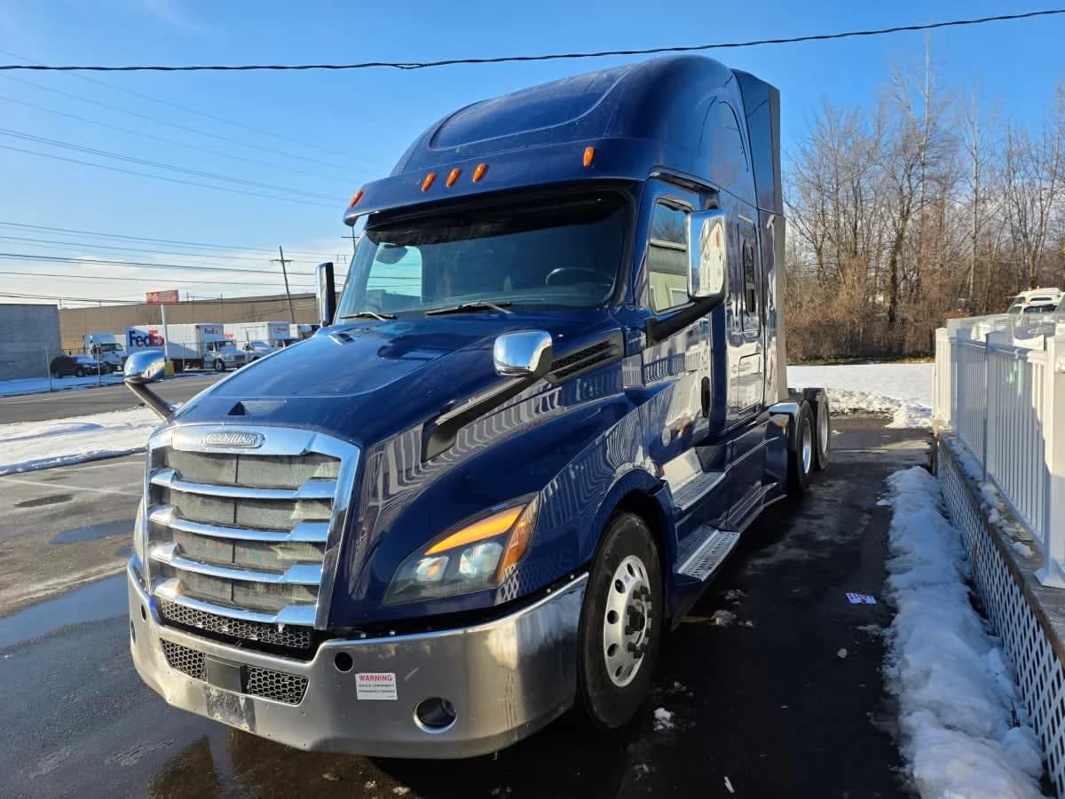2020 Freightliner Cascadia