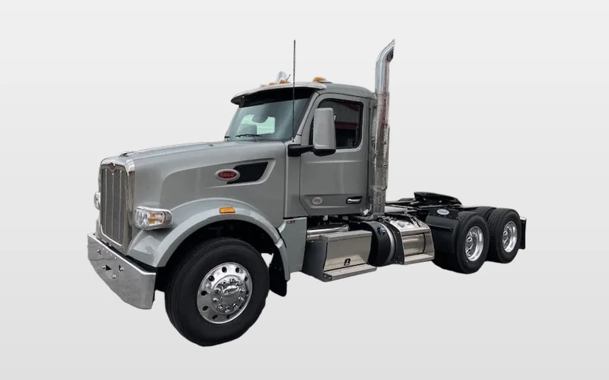 2027 Peterbilt 567