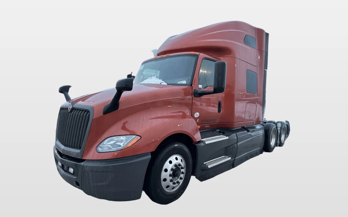 2022 International LT