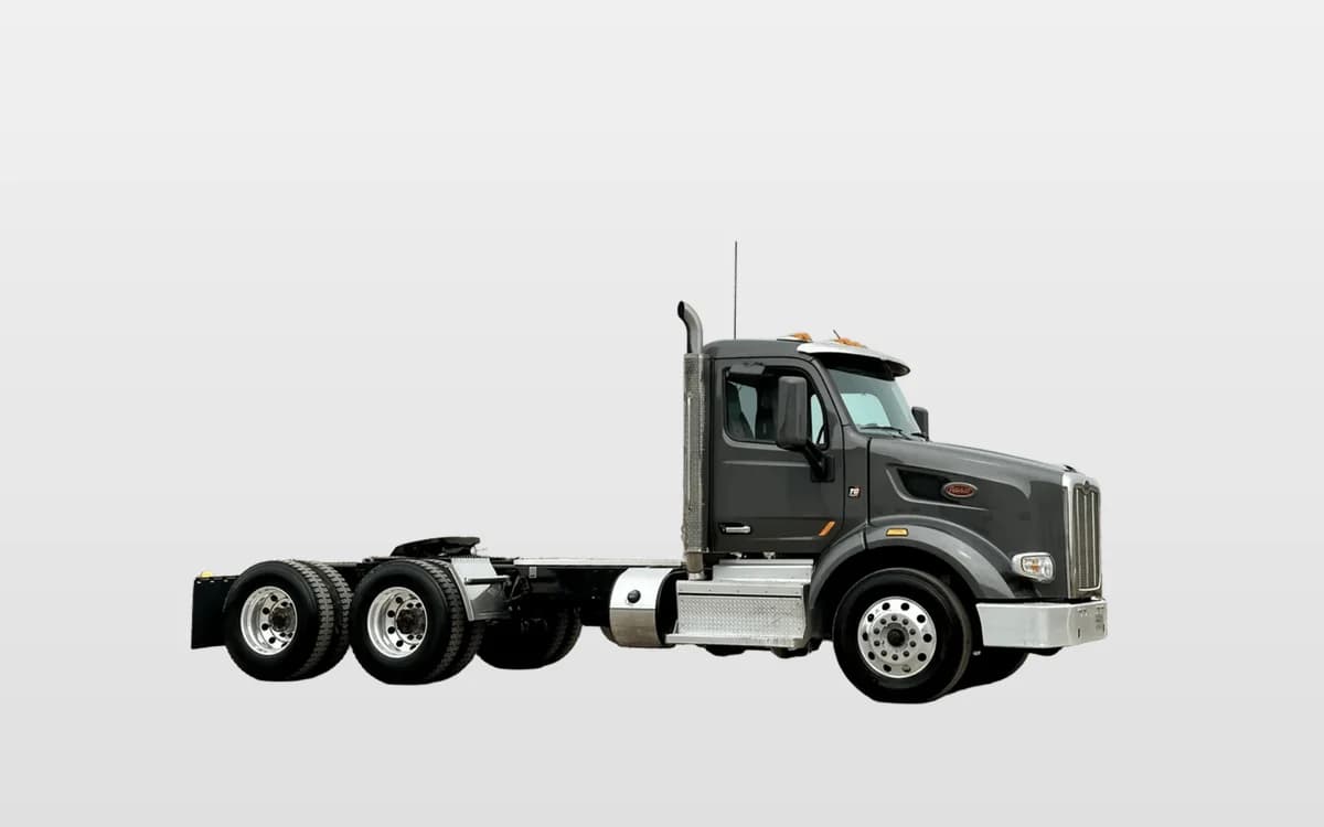 2022 Peterbilt 567