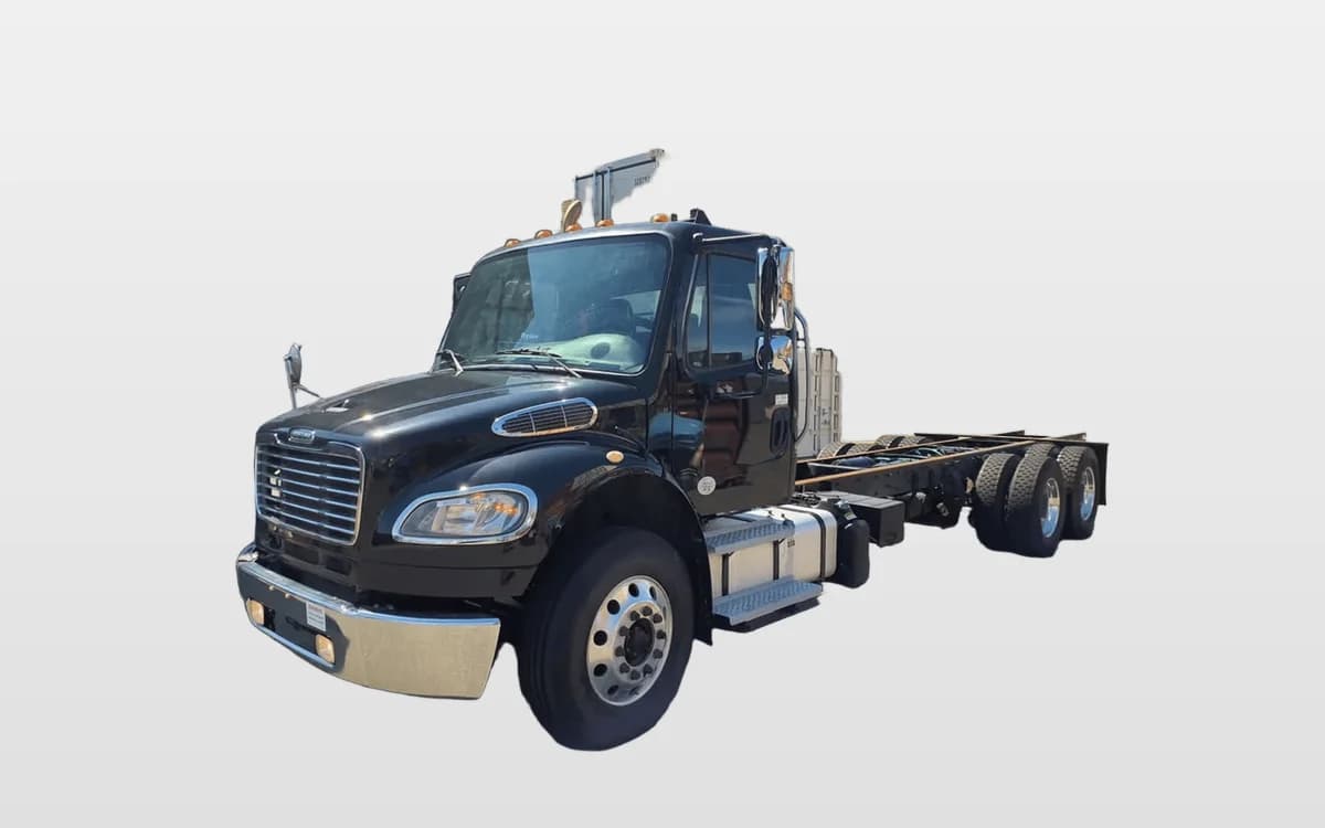 2019 Freightliner M2 106 in Springfield, MA