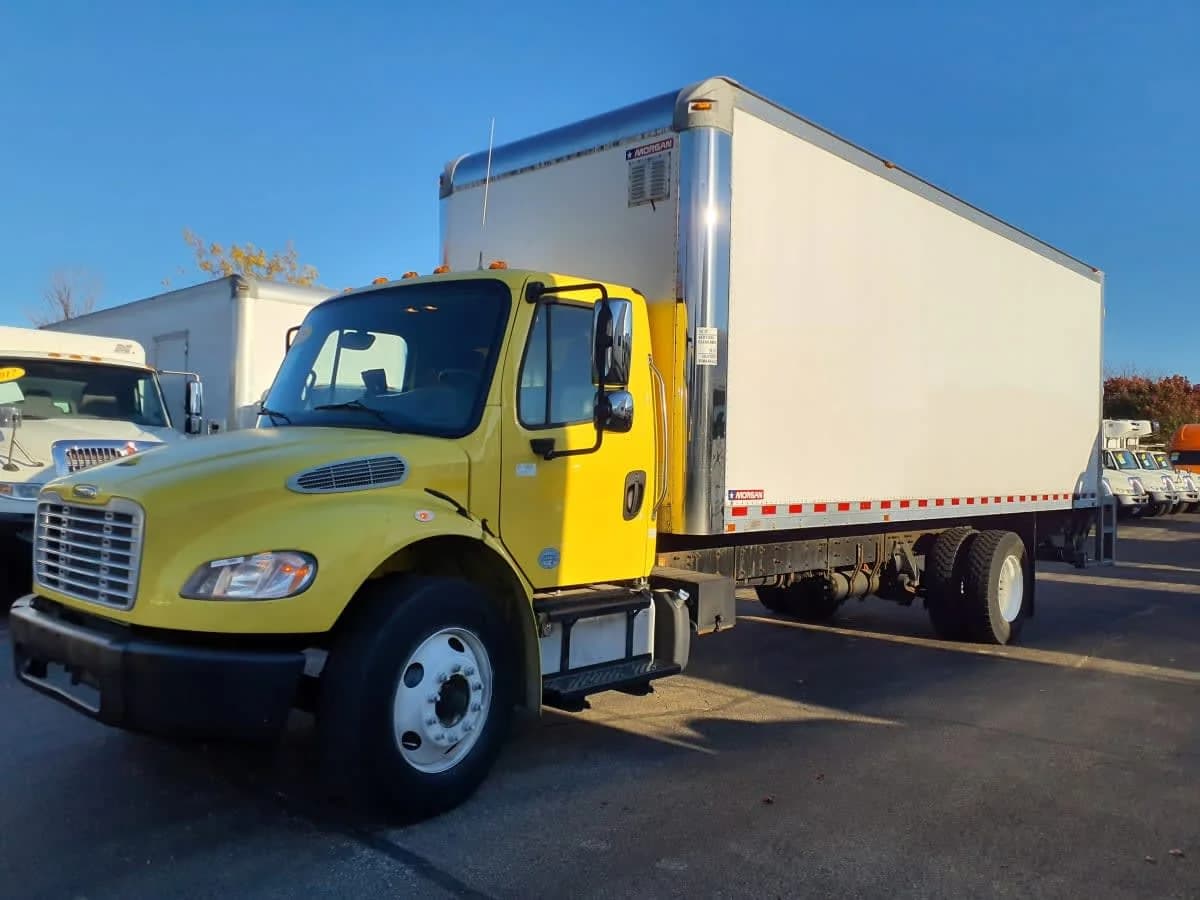 2016 Freightliner M2 106