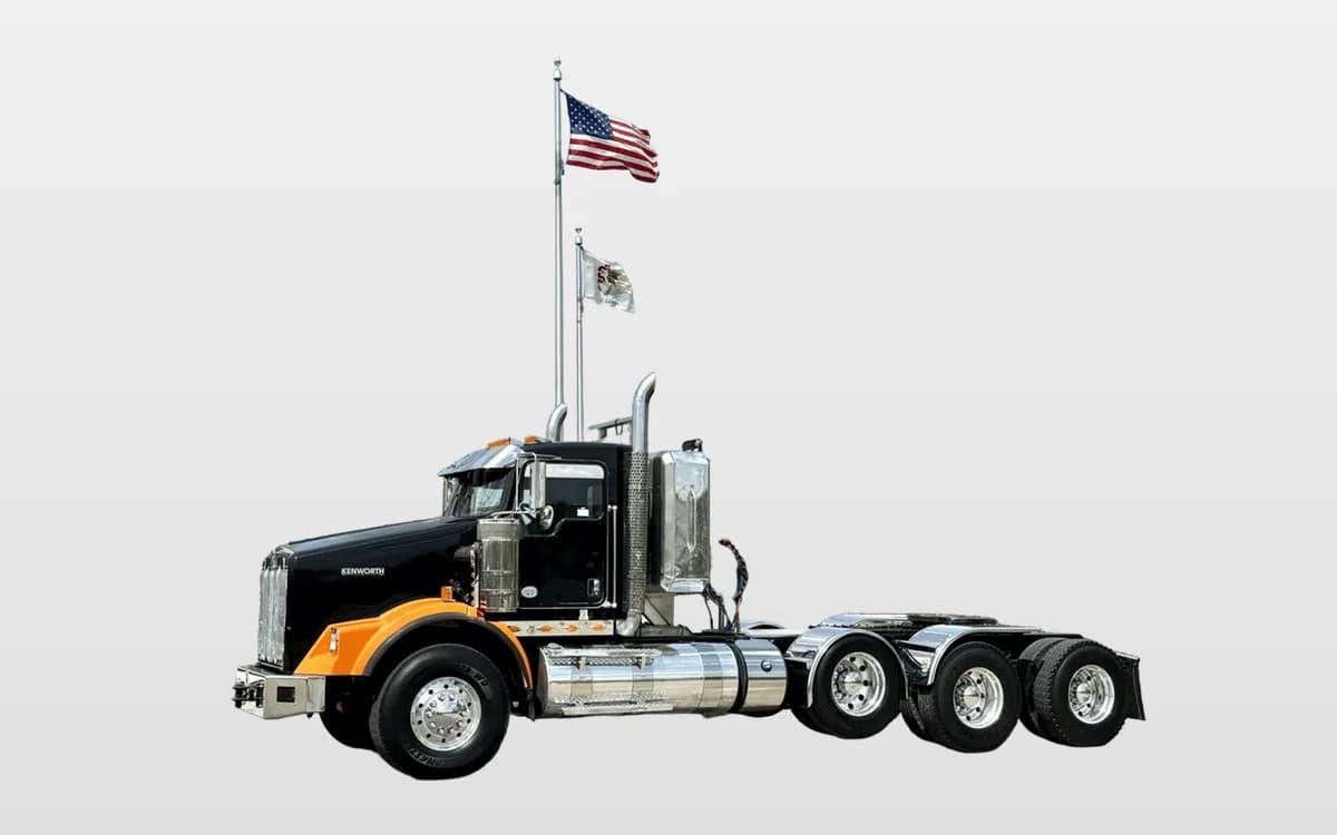 2012 Kenworth T800 in New Lenox, IL