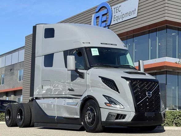 2026 Volvo VNL 860
