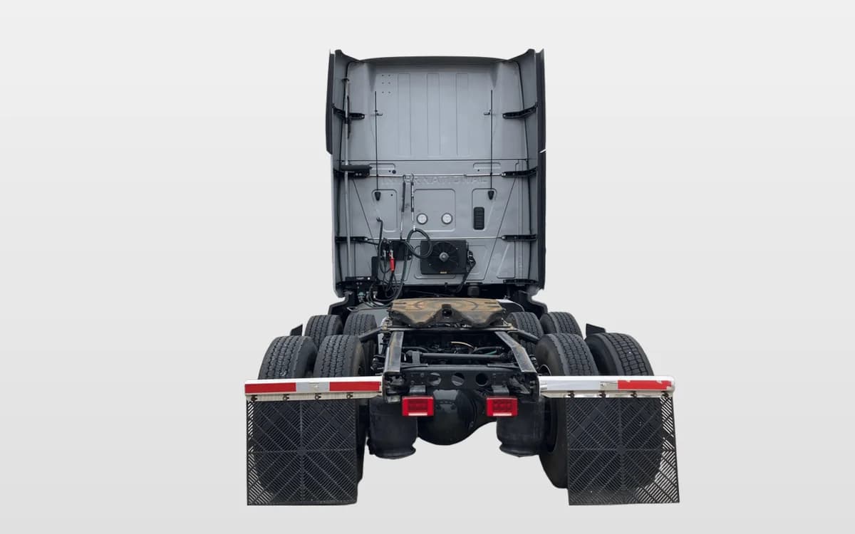 2022 International LT