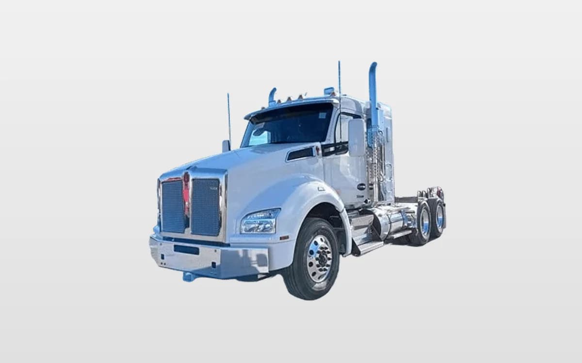 2025 Kenworth T880