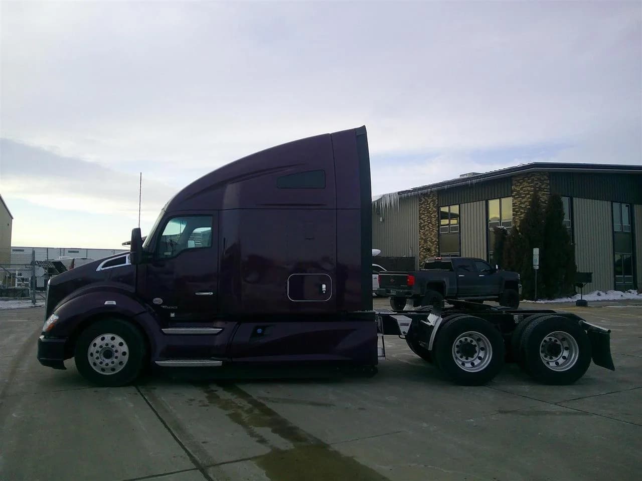 2022 Kenworth T680