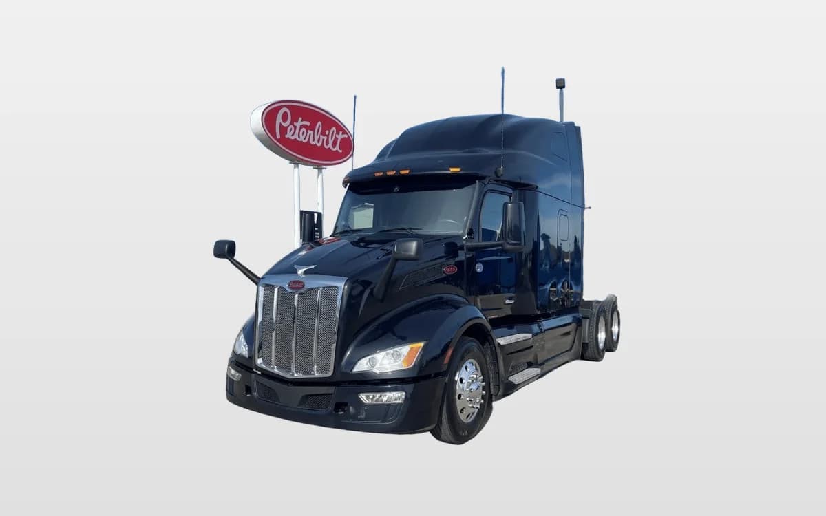2023 PETERBILT 579