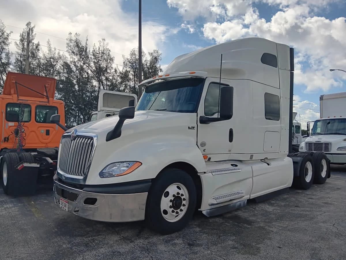 2020 International LT