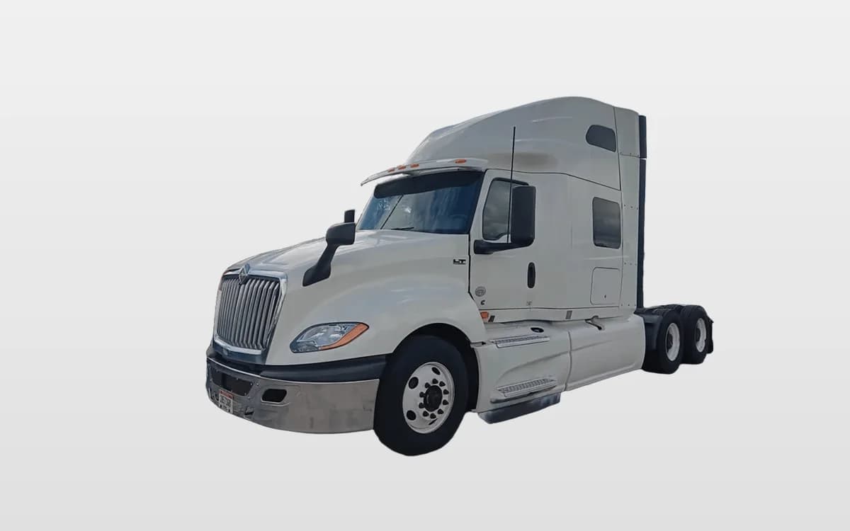 2020 International LT in Miami, FL