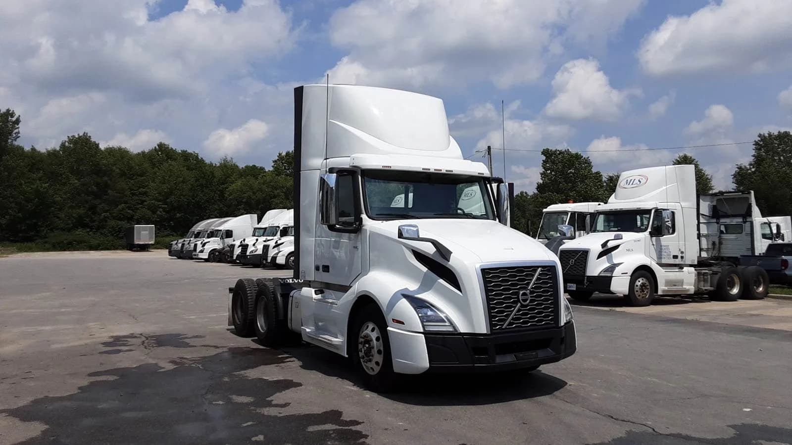 2019 Volvo VNL 300