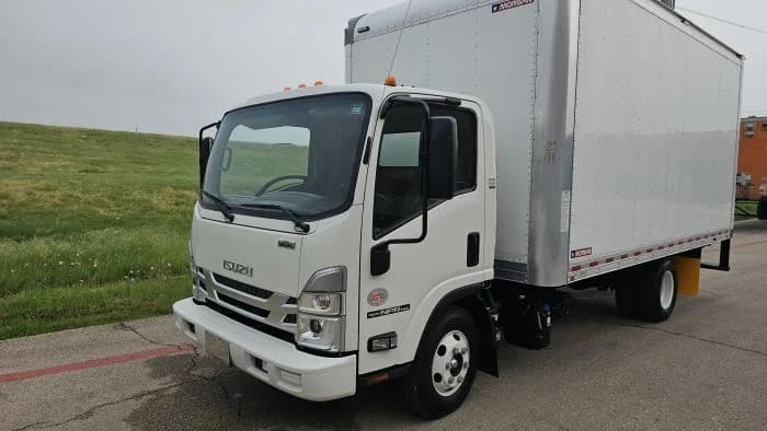 2023 Isuzu NPR