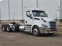 2025 Freightliner Cascadia