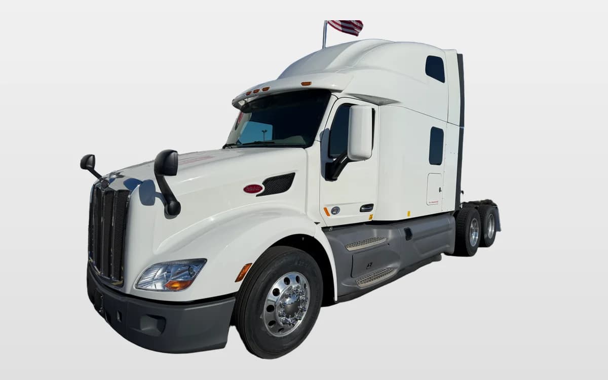 2021 PETERBILT 579