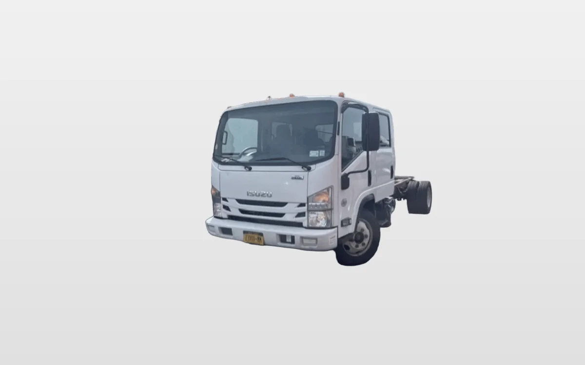 2019 Isuzu NPR in Farmingdale, NY