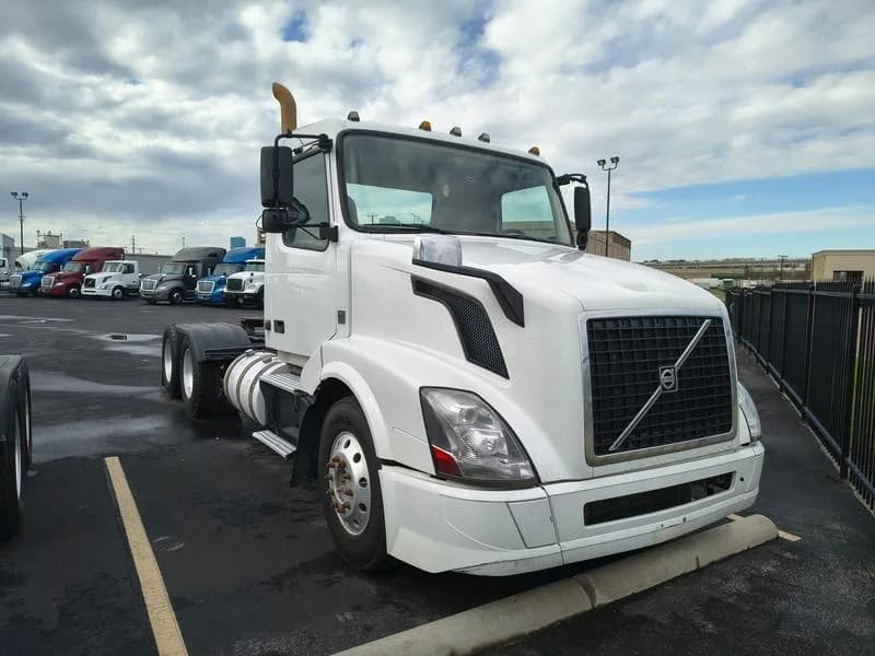 2018 Volvo VNL 300