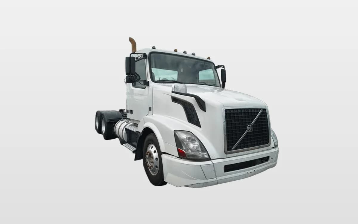 2018 Volvo VNL 300 in Dallas