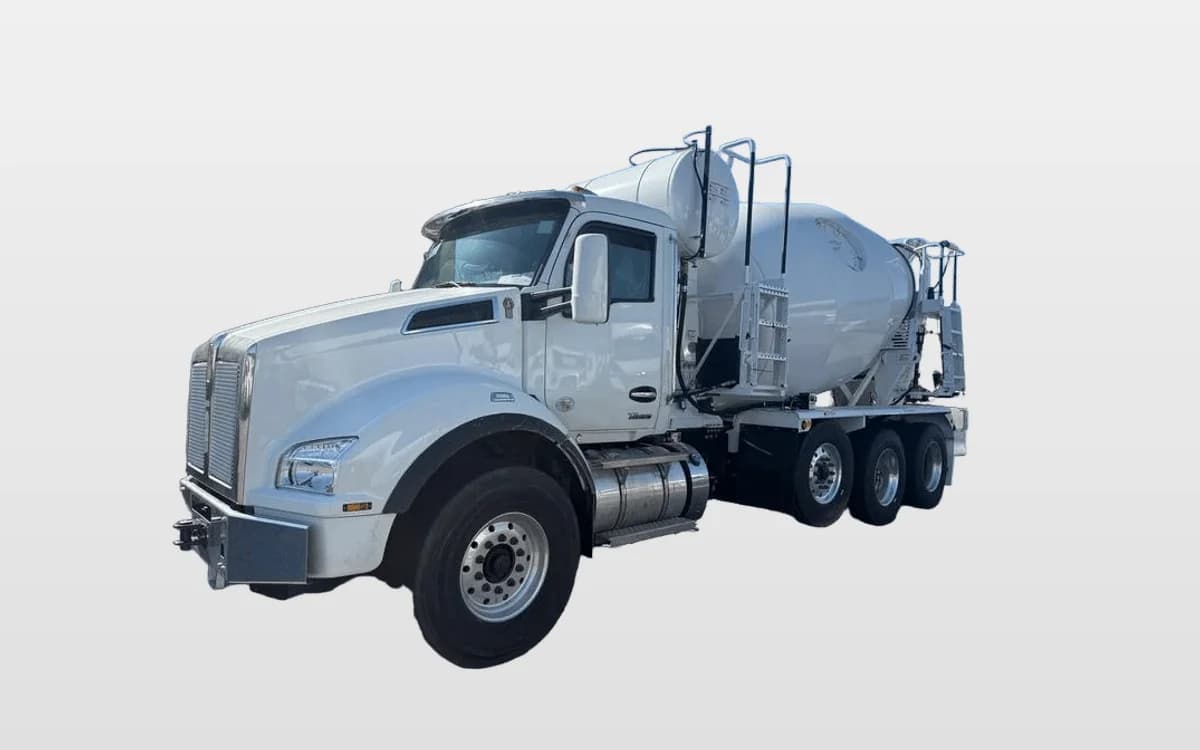 2025 Kenworth T880
