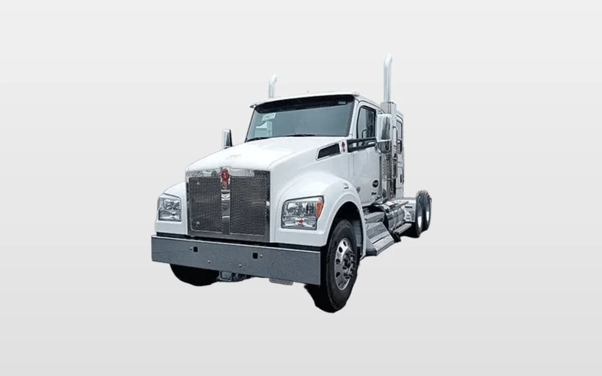 2025 Kenworth T880