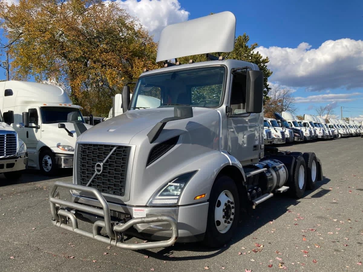 2019 Volvo VNL 860