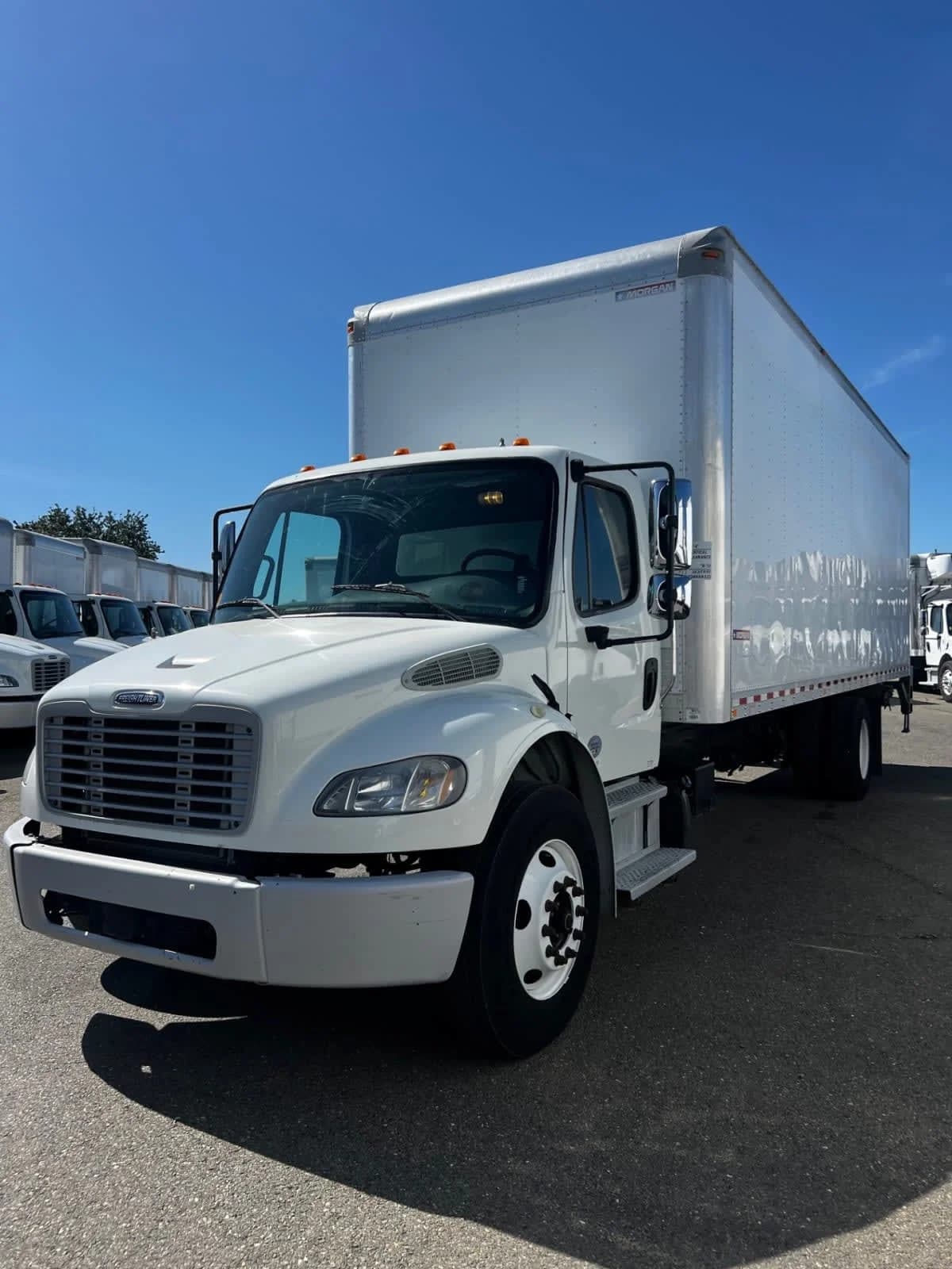 2019 Freightliner M2 106