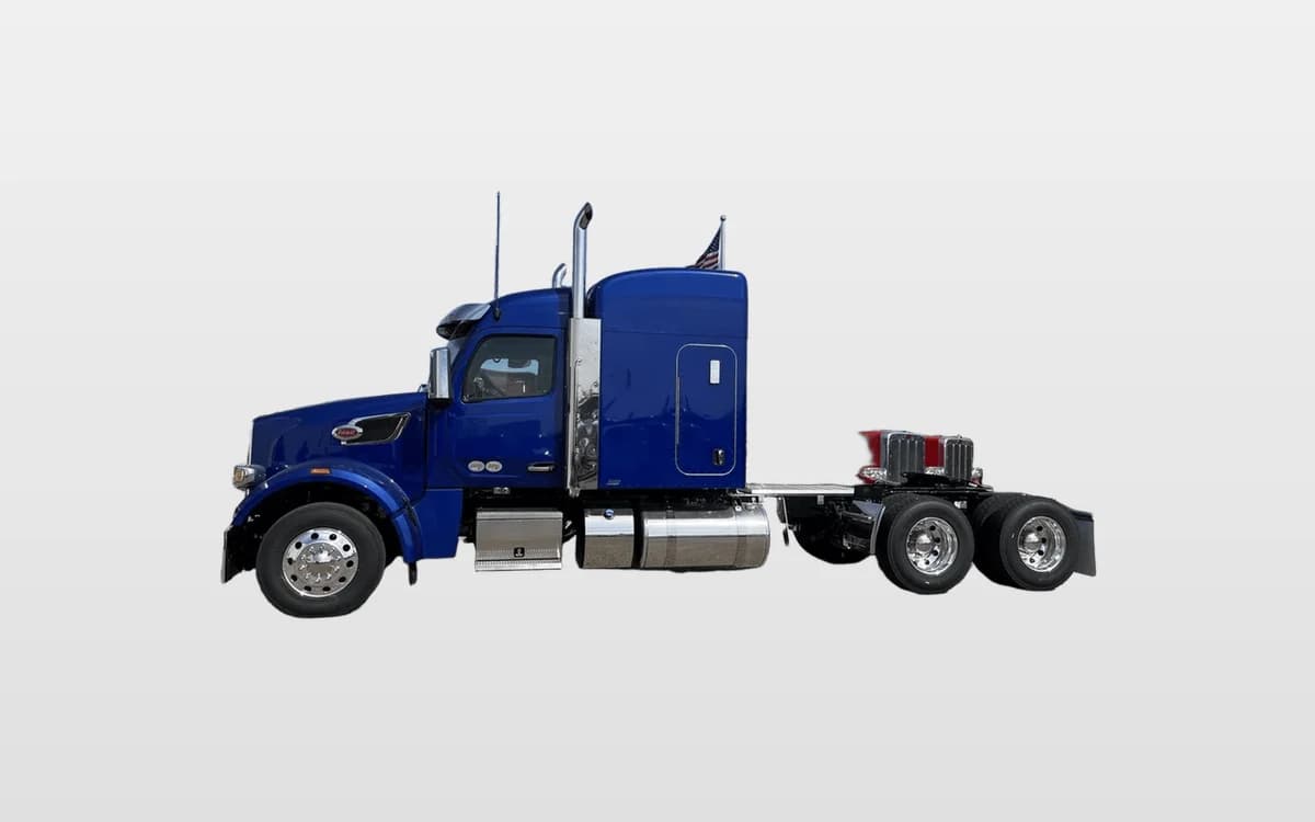 2026 Peterbilt 567 in Rochester, MN