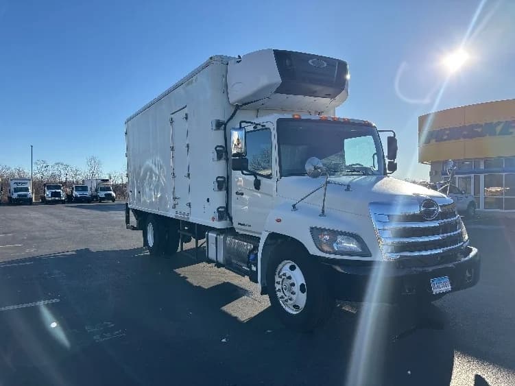 2014 Hino 338