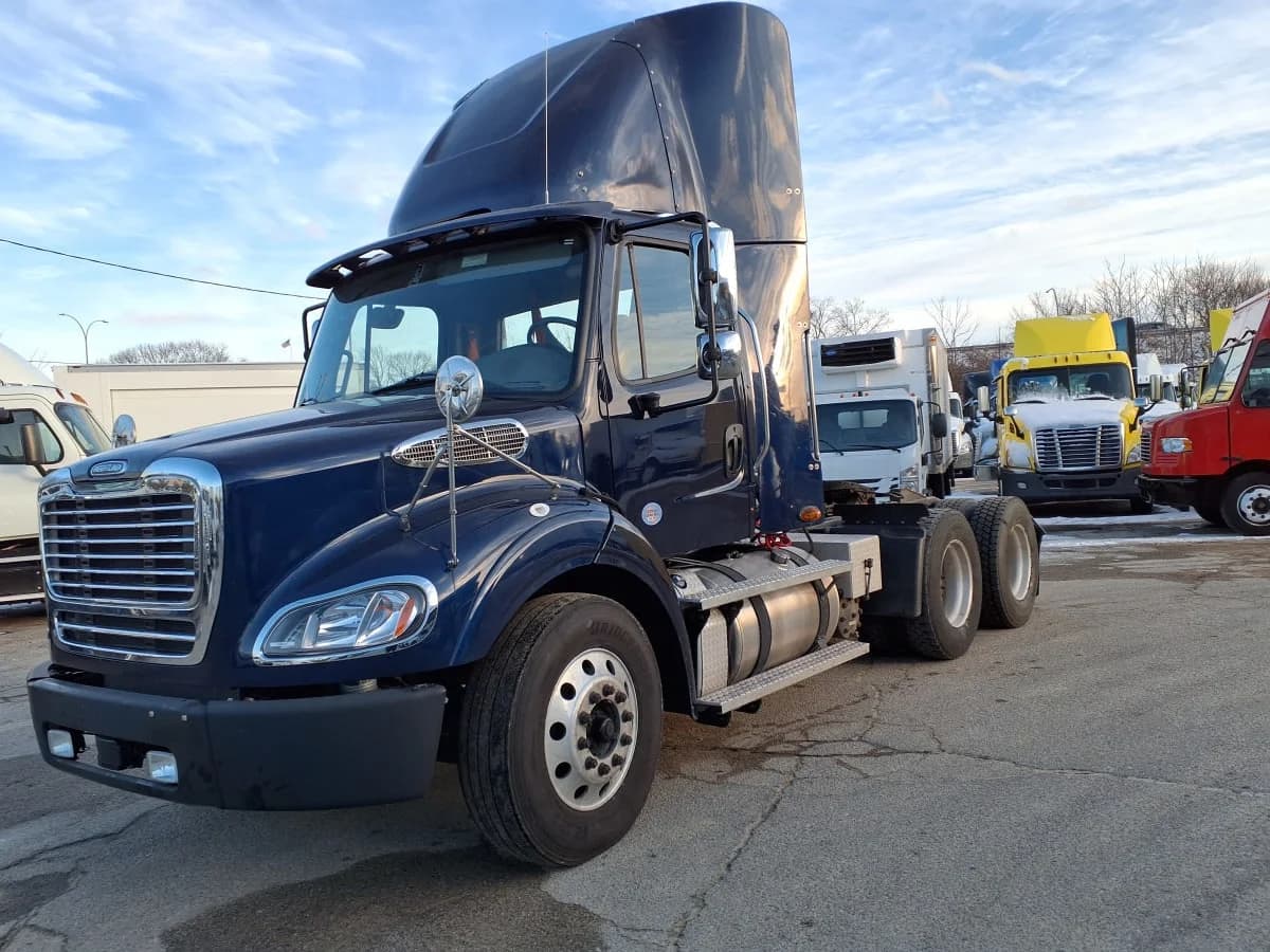 2020 Freightliner M2 112